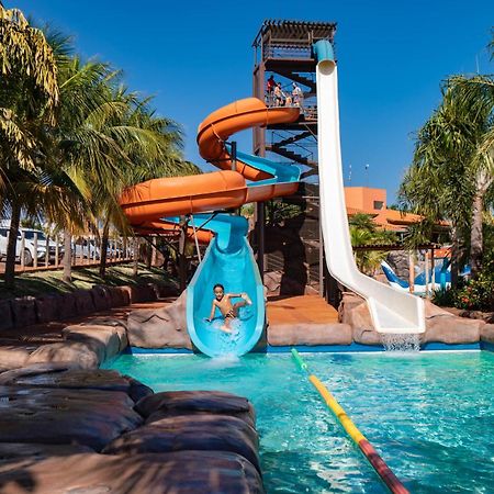 Grandes Lagos Resorts E Parque Aquatico Santa Clara d'Oeste 外观 照片