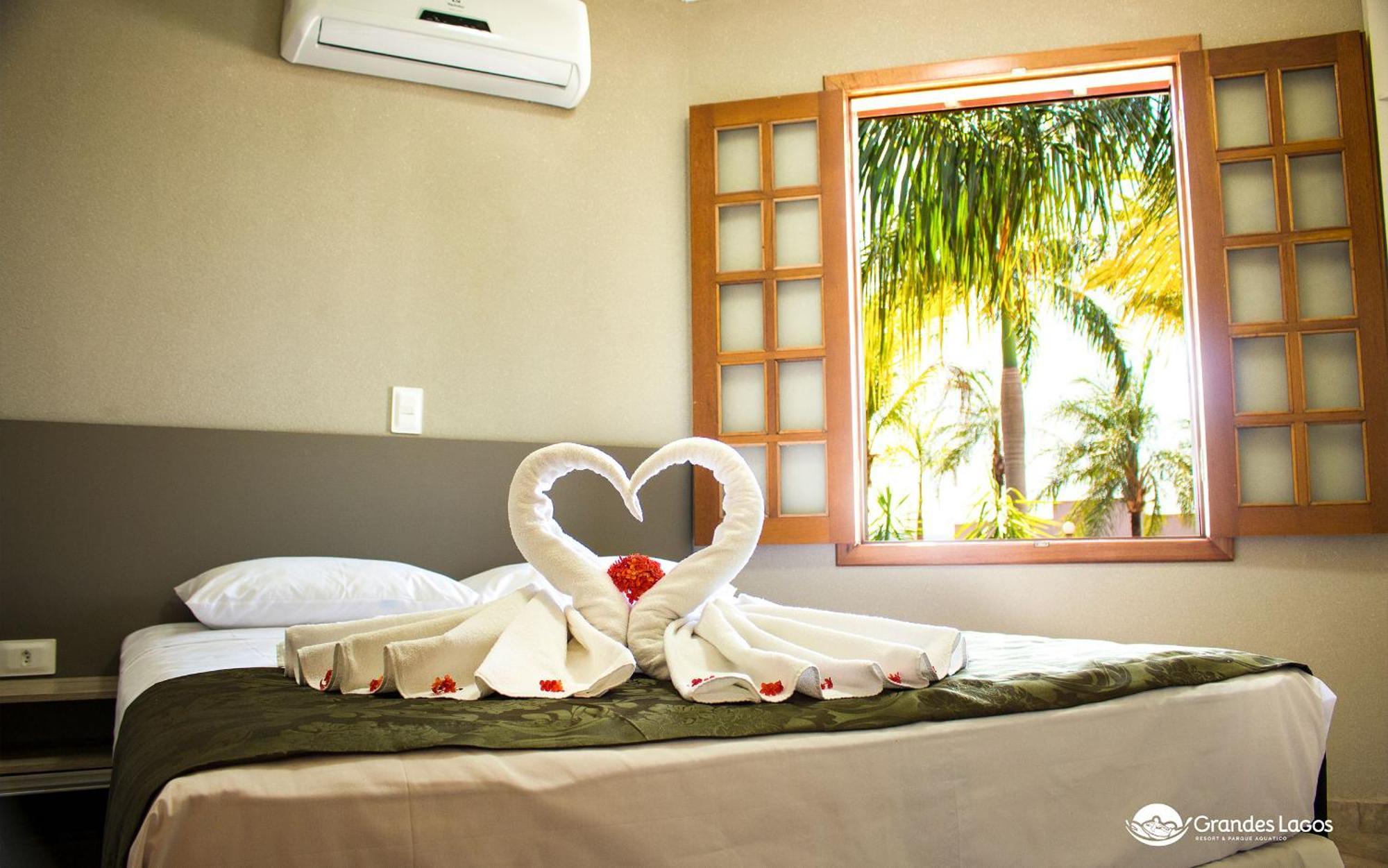 Grandes Lagos Resorts E Parque Aquatico Santa Clara d'Oeste 客房 照片