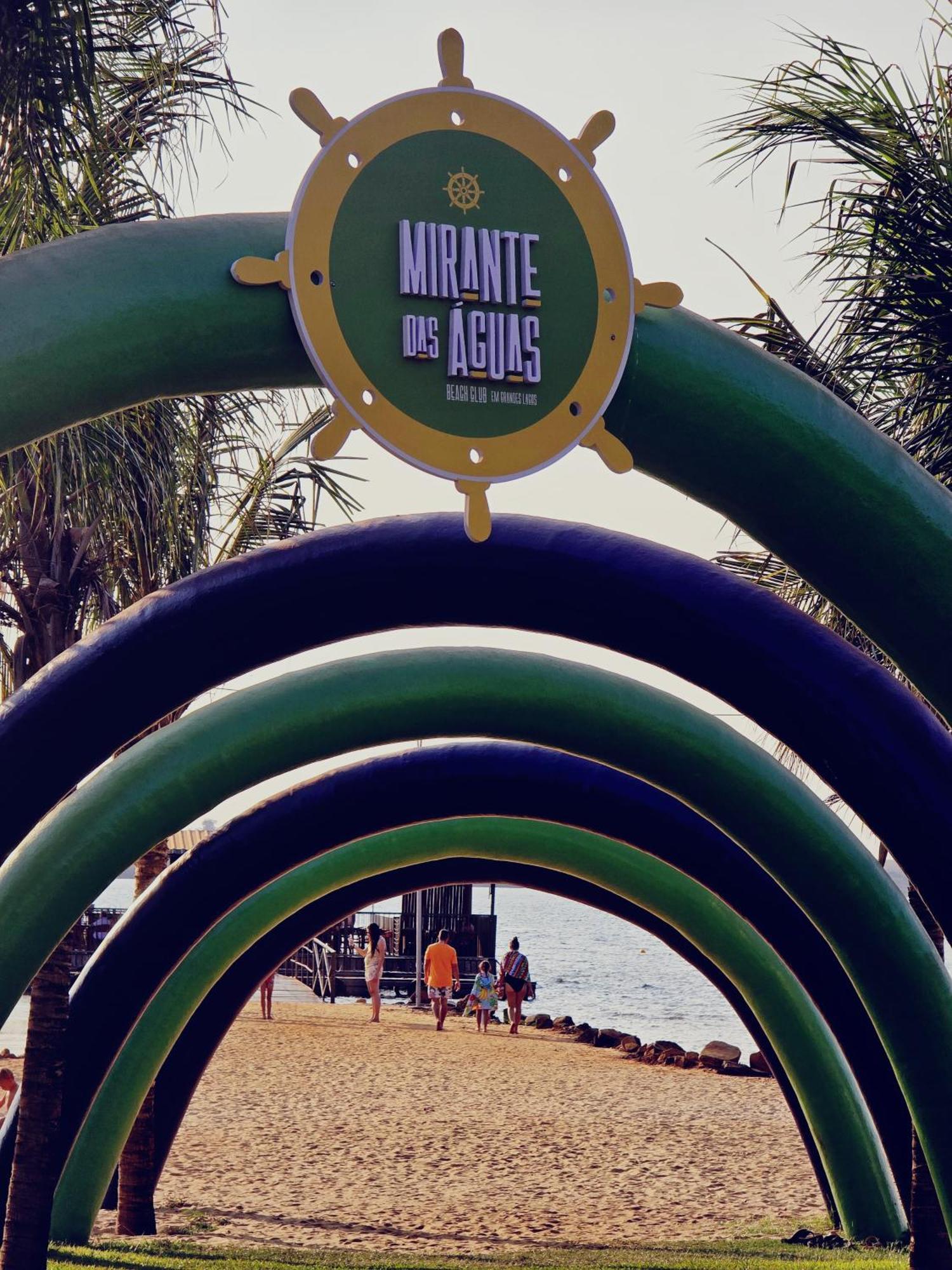 Grandes Lagos Resorts E Parque Aquatico Santa Clara d'Oeste 外观 照片