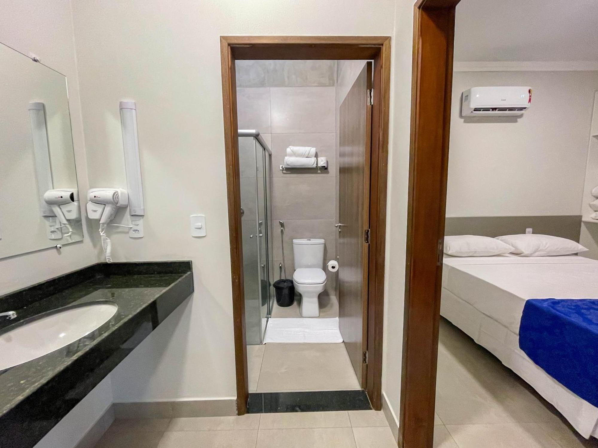 Grandes Lagos Resorts E Parque Aquatico Santa Clara d'Oeste 客房 照片