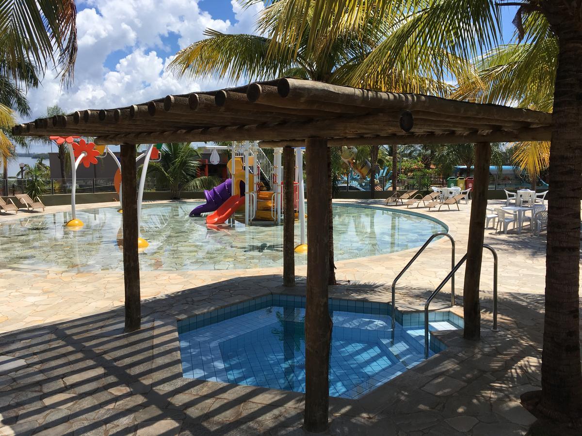 Grandes Lagos Resorts E Parque Aquatico Santa Clara d'Oeste 外观 照片