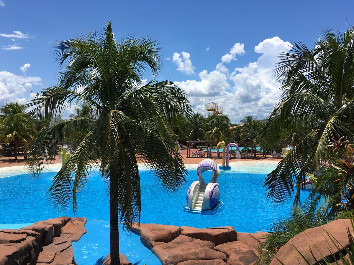 Grandes Lagos Resorts E Parque Aquatico Santa Clara d'Oeste 外观 照片