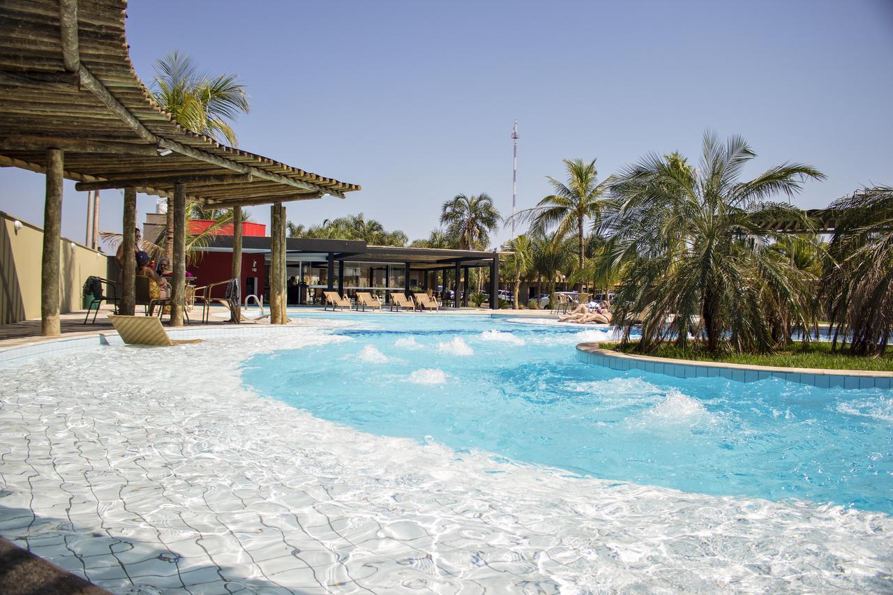 Grandes Lagos Resorts E Parque Aquatico Santa Clara d'Oeste 外观 照片